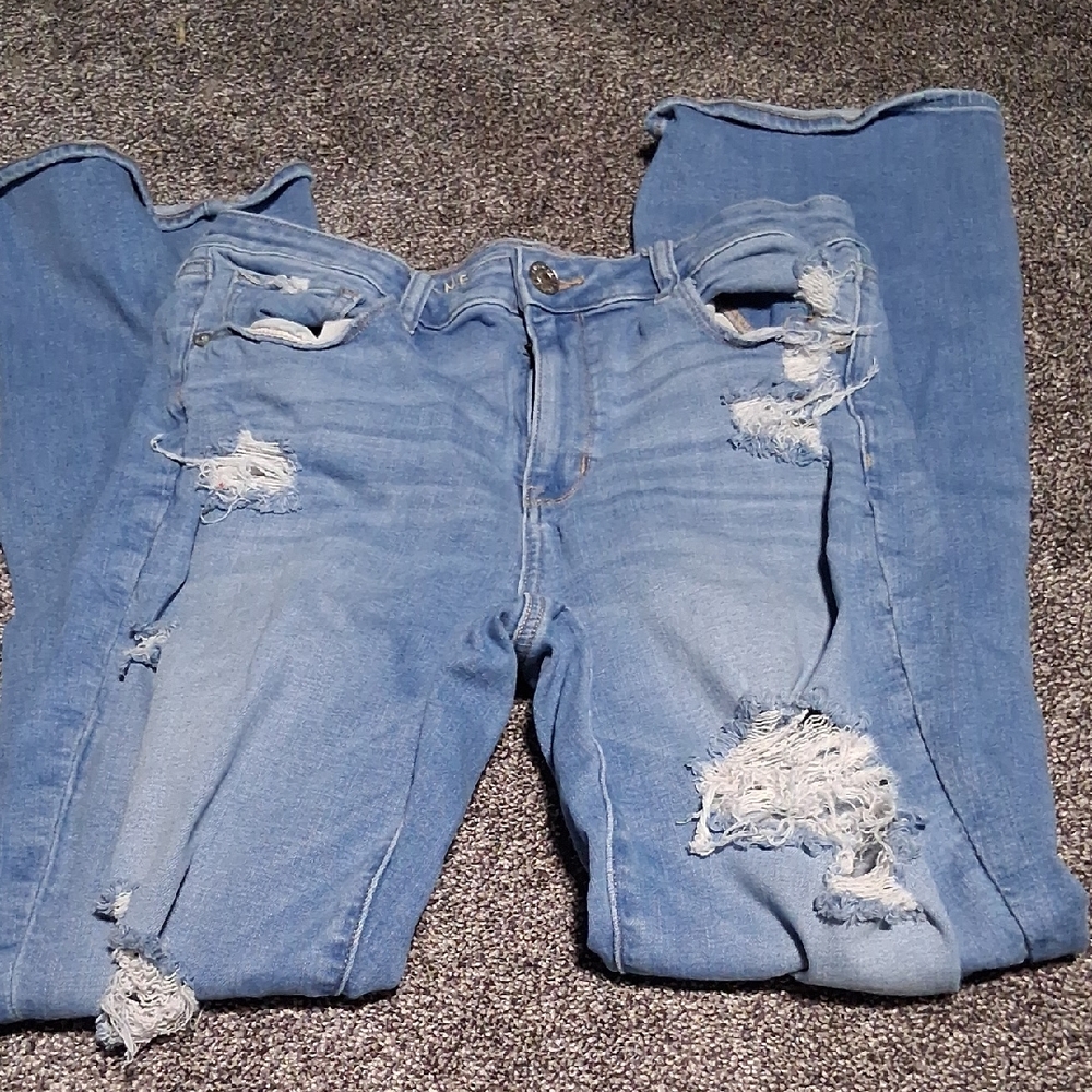 American Eagle Outfitters Light Blue Ripped Skinny Jeans